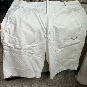 Mens Puma sports lifestyle shorts white size 32